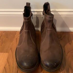 Clarks leather boots